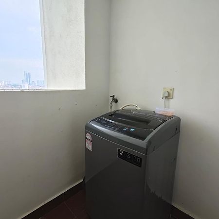 One Tebrau By Antlerzone Apartment Johor Bahru Exterior foto
